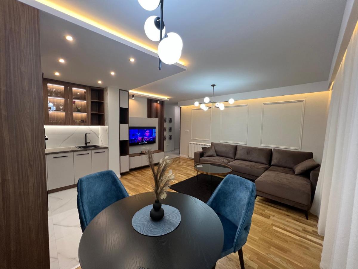 Lilly Lux Apartment Bijeljina Exterior photo